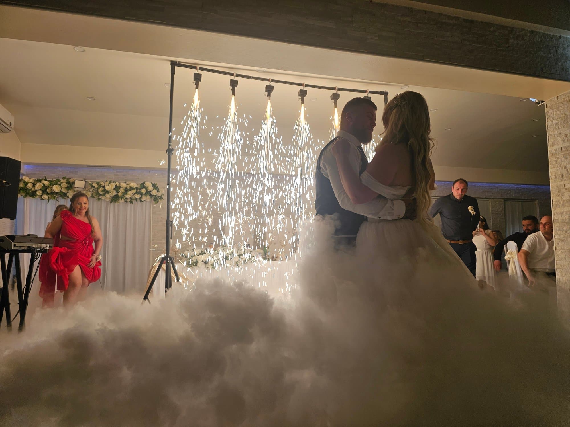 DD EFEKTI (Niski dim, prskalice, balon eksplozija) 7