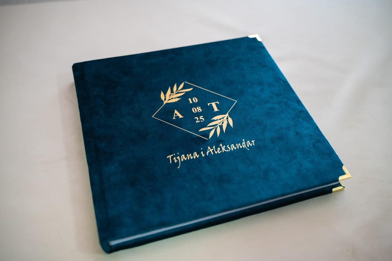 Magic Book Studio | Premium Photobook 📖✨ 13