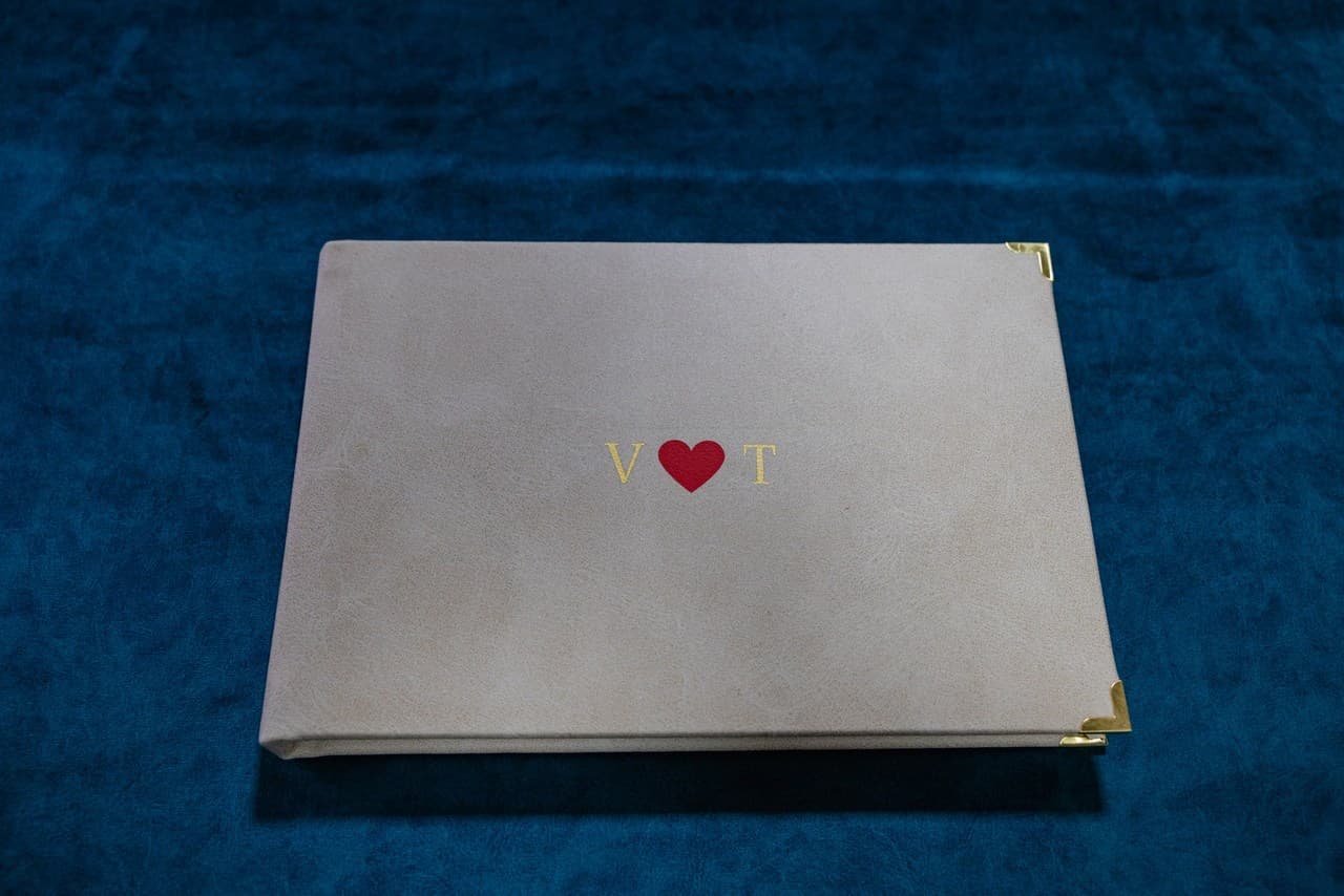 Magic Book Studio | Premium Photobook 📖✨ 41