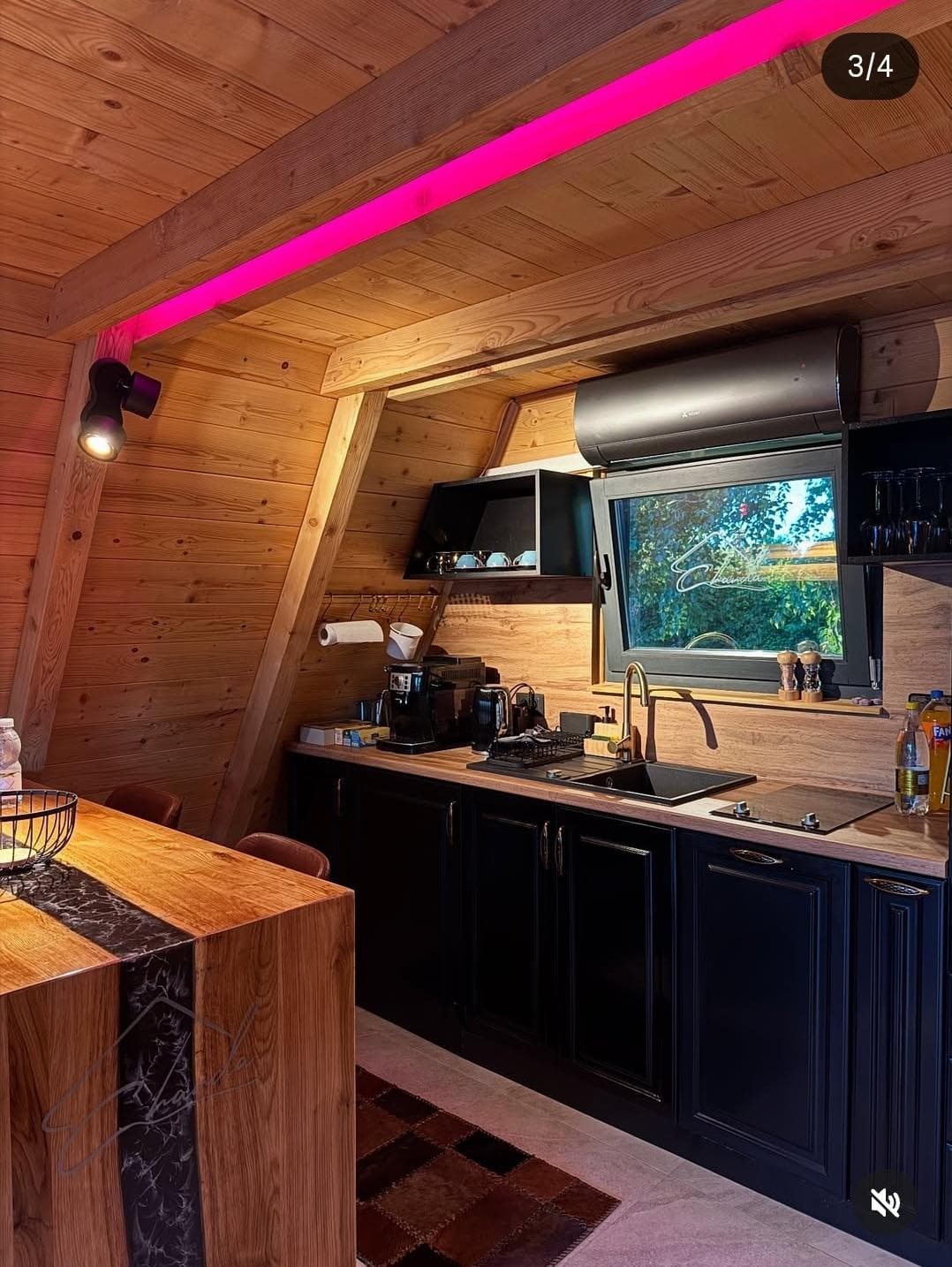 Charda GuestHouse 11