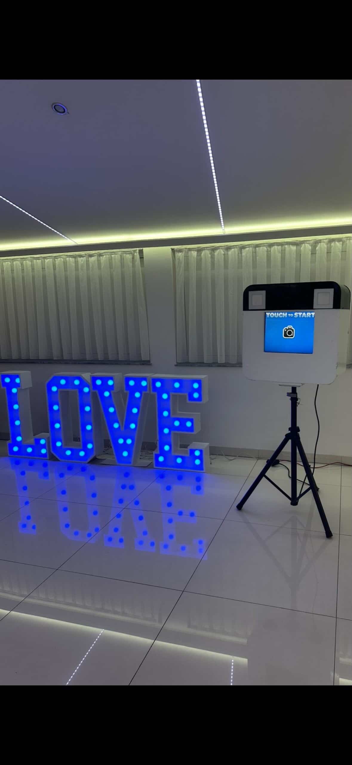 Neonska slova i brojevi 5