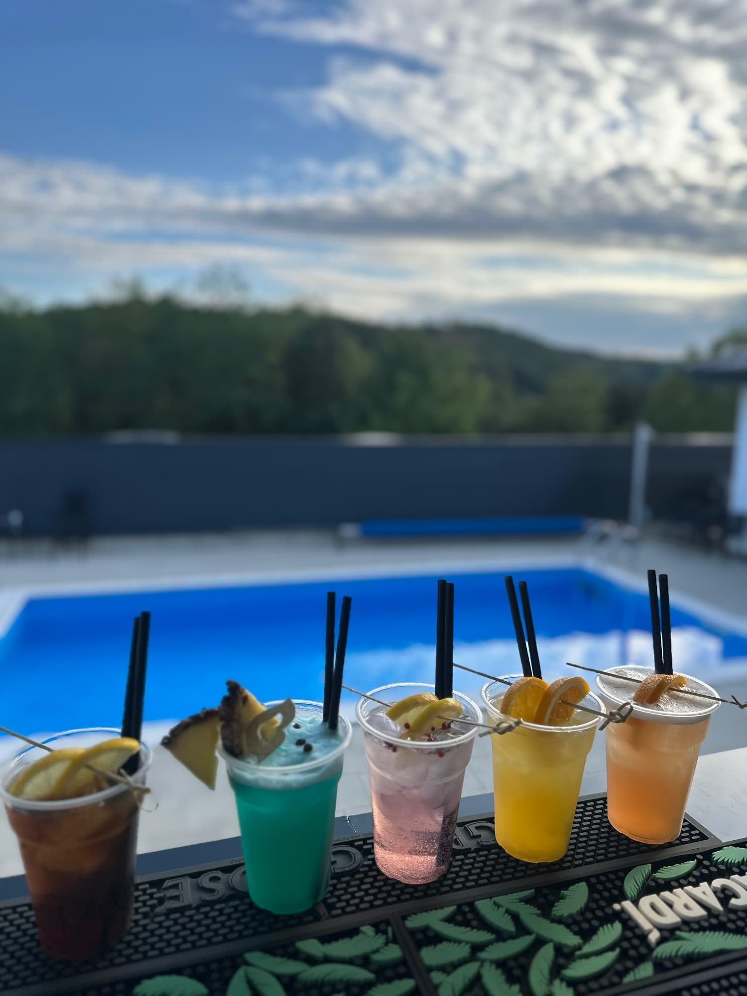 Mobilni koktel šank 8