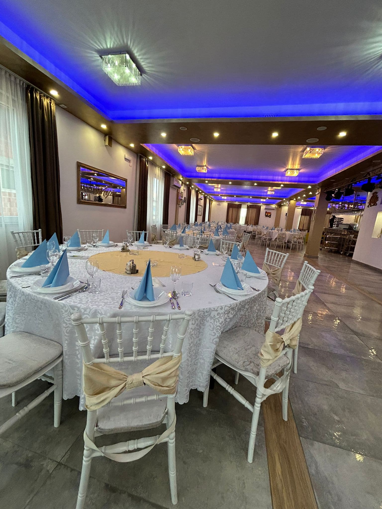 Svečana sala Mijat 8