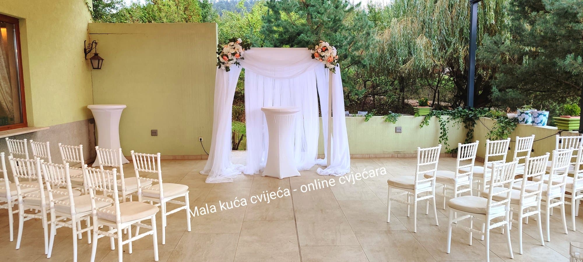 Mala kuća cvijeća 32