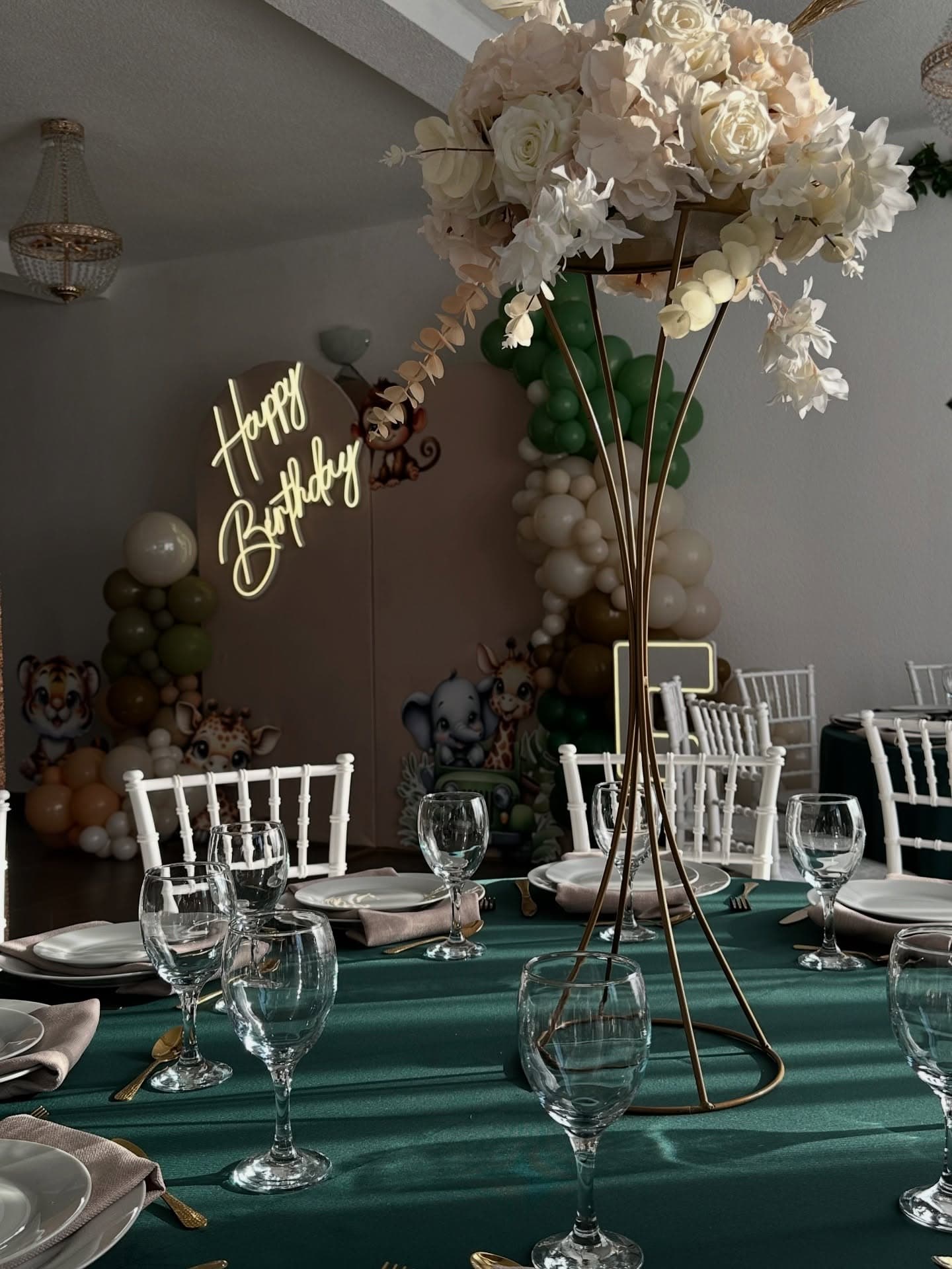 AV DECOR Dekoracije 32