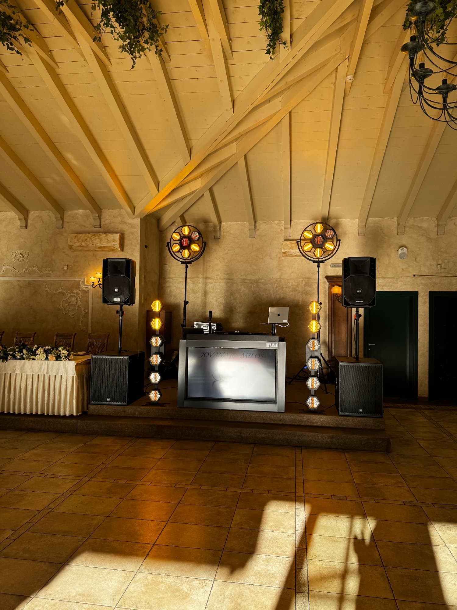 DJ - Ozvučenje / Rasvjeta 15