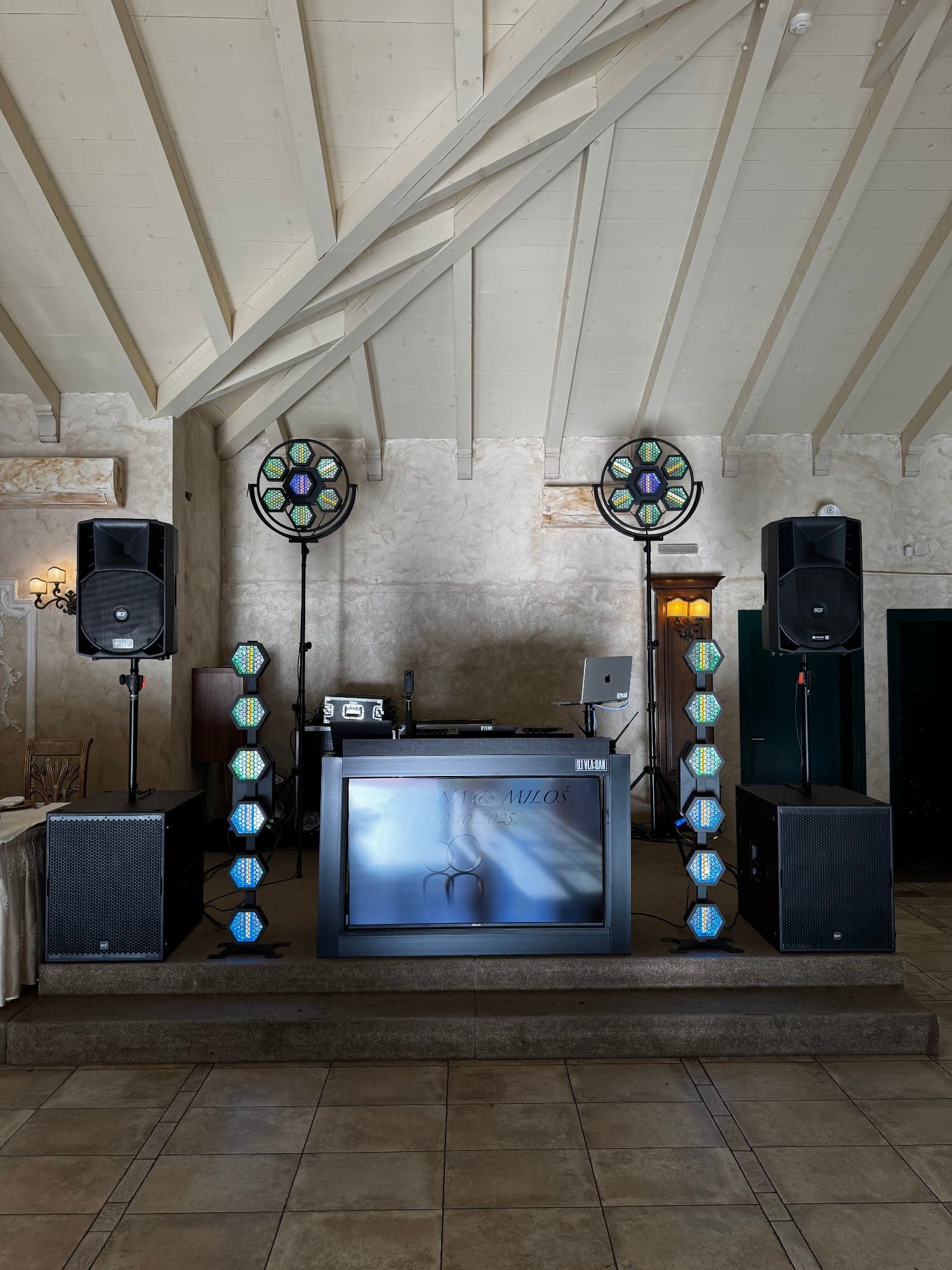 DJ - Ozvučenje / Rasvjeta 16