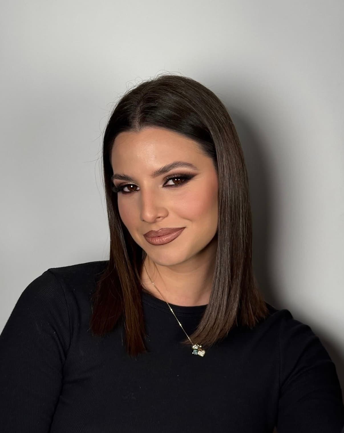 Profesionalno šminkanje i nail art 35