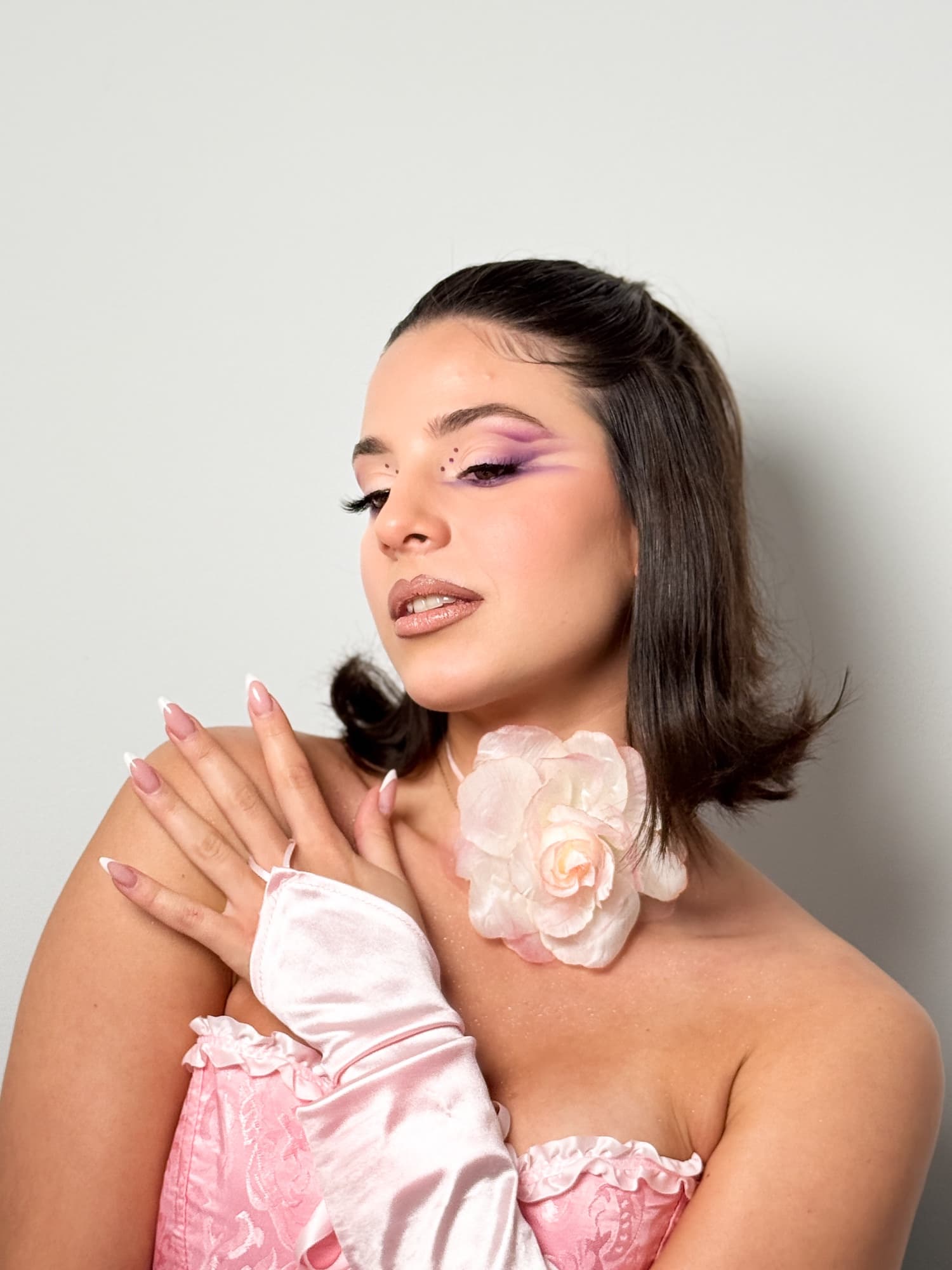 Profesionalno šminkanje i nail art 14