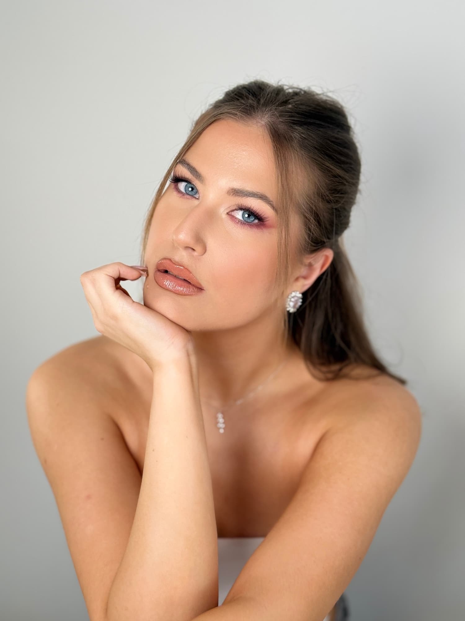 Profesionalno šminkanje i nail art 11