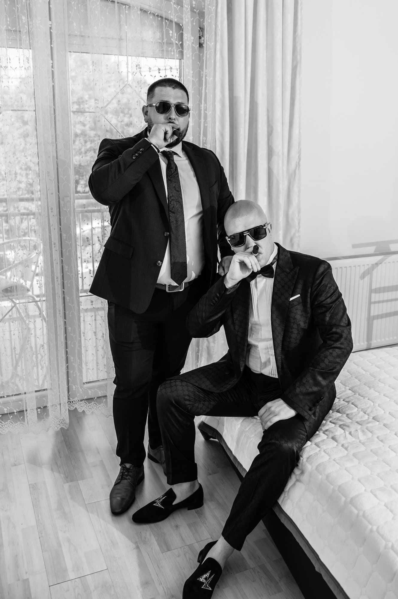 Golden_eye_studio_photography 36