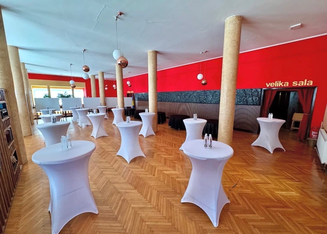 ZELT EVENT - IZNAJMLJIVANJE EVENT OPREME 11