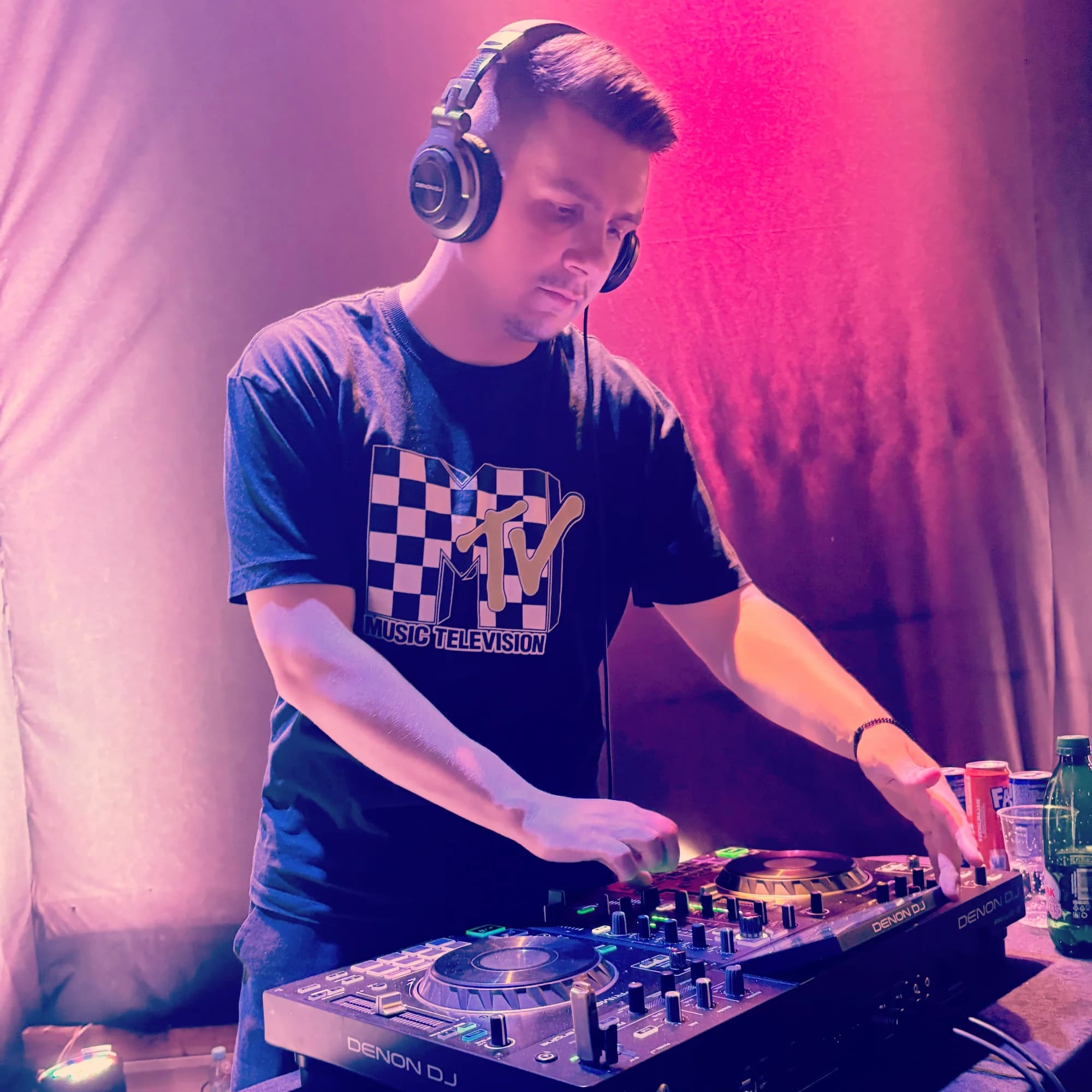 DJ FSHR 1